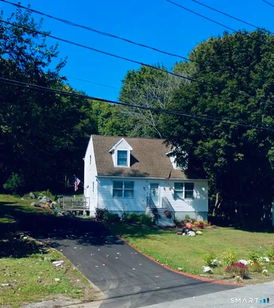 $339,900 | 36 Rte 2a, Preston, CT 06365