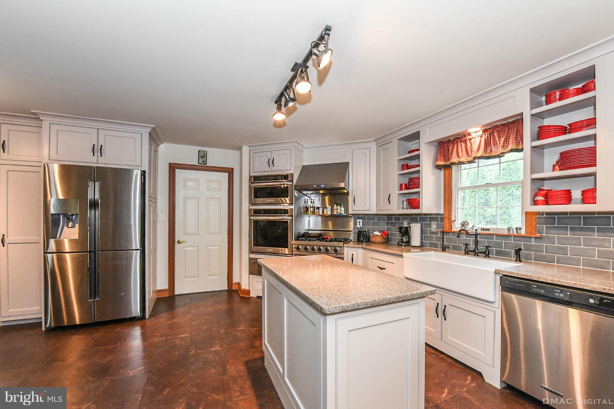 6739 South Clifton Road Frederick, MD 21703 - Photo 11 of 30 Interior (General)