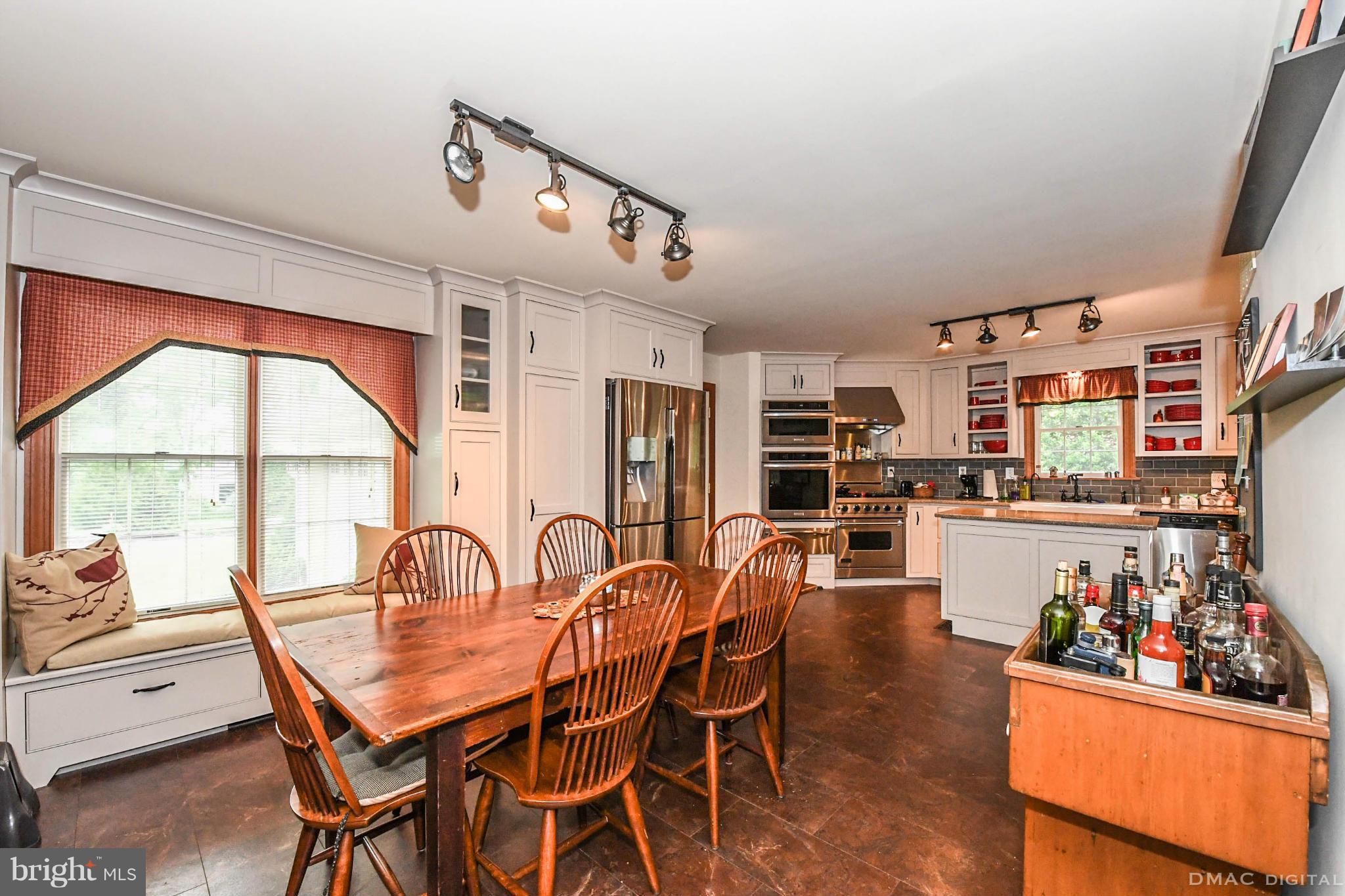 6739 South Clifton Road Frederick, MD 21703 - Photo 6 of 30 Interior (General)