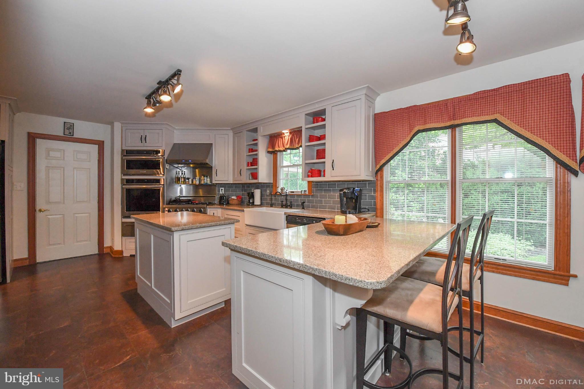 6739 South Clifton Road Frederick, MD 21703 - Photo 9 of 30 Interior (General)
