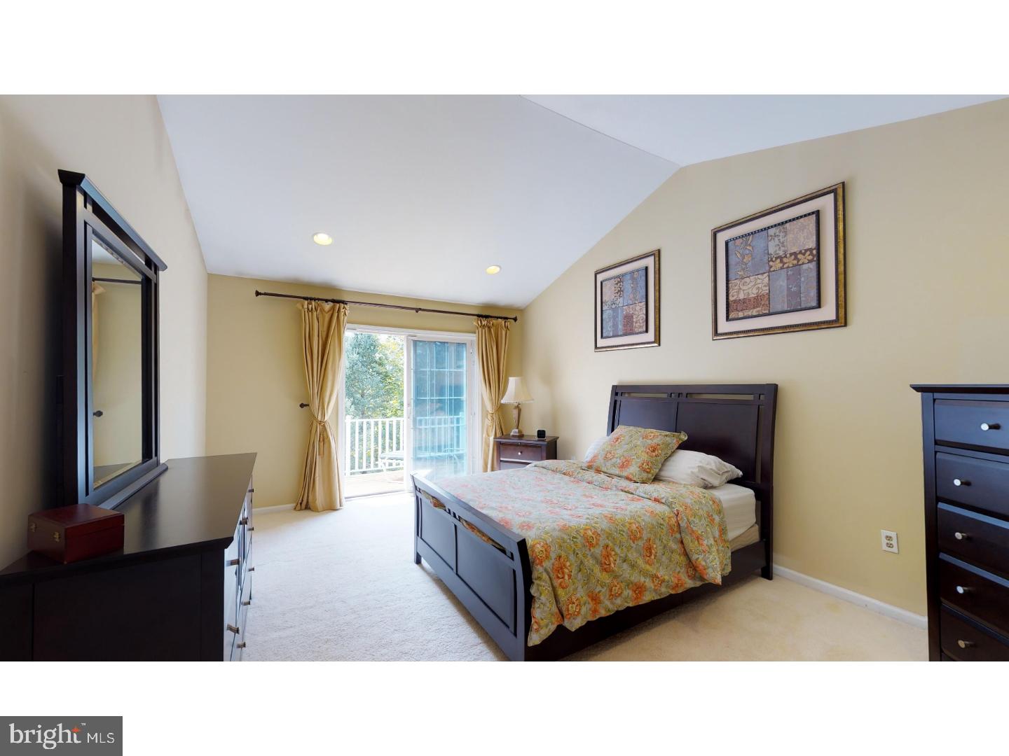335 Watkins Road Pennington, NJ 08534 - Photo 12 of 17