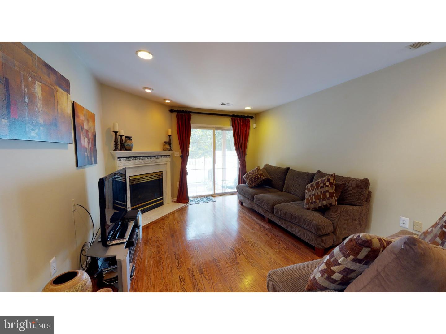 335 Watkins Road Pennington, NJ 08534 - Photo 8 of 17
