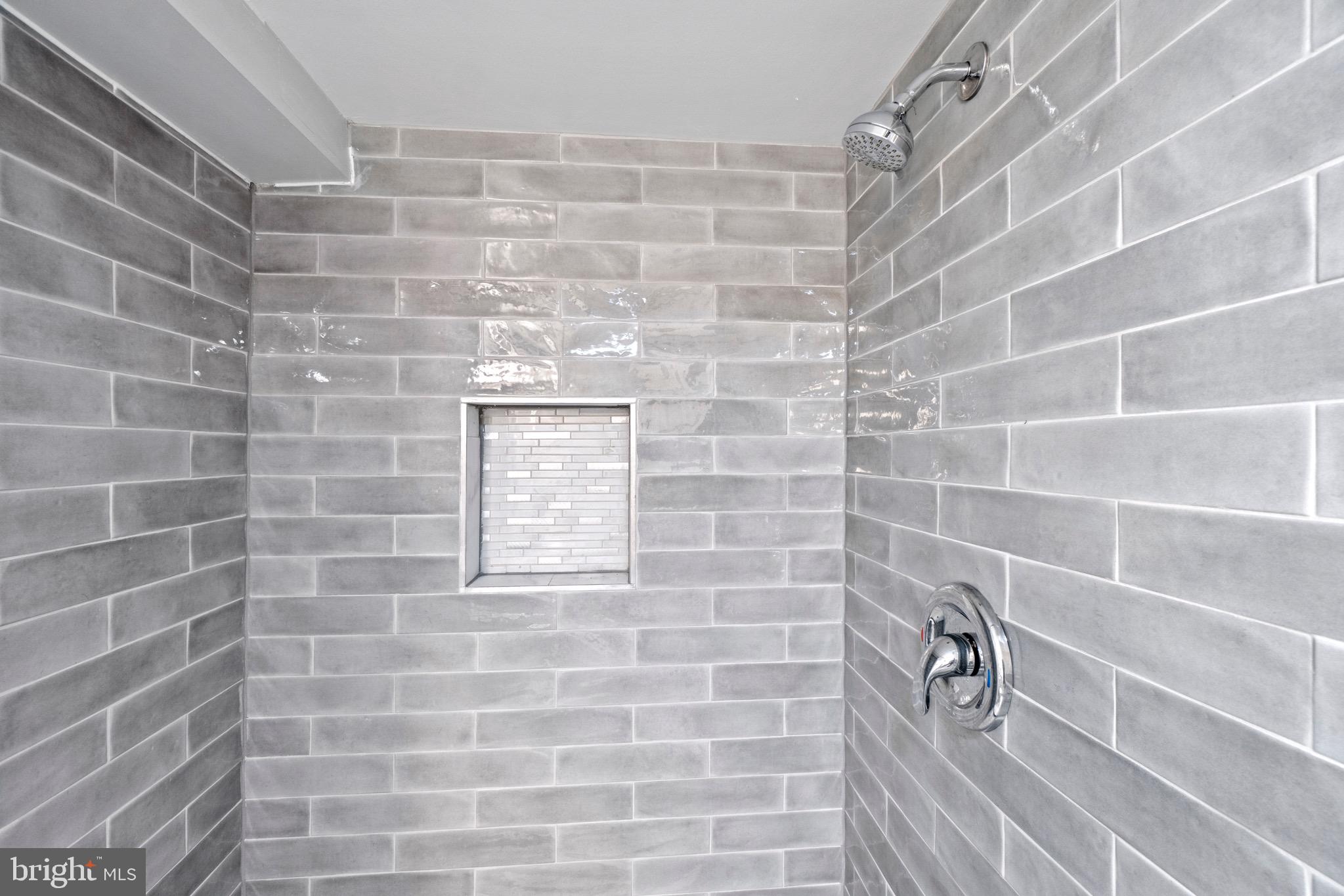 1116 Dryden Street Silver Spring, MD 20901 - Photo 24 of 28 Shower with on-trend tilework