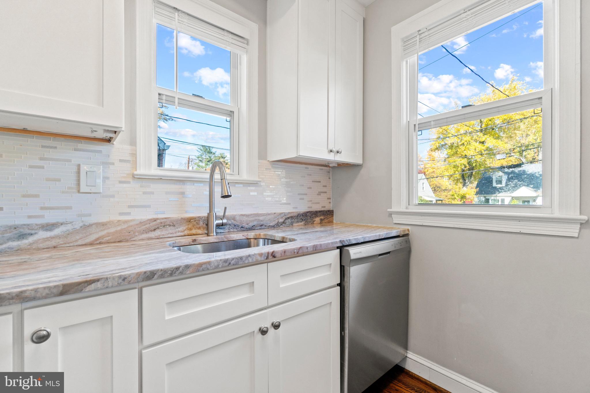 1116 Dryden Street Silver Spring, MD 20901 - Photo 6 of 28