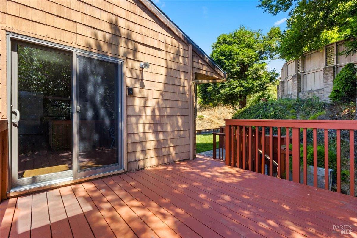 5 Wimbledon Court Novato, CA 94949 - Photo 41 of 48