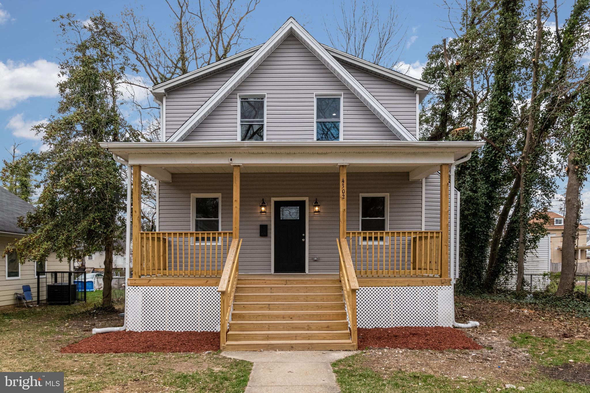 4302 Ridgewood Avenue Baltimore, MD 21215 - Photo 3 of 23 Gallery Image 3