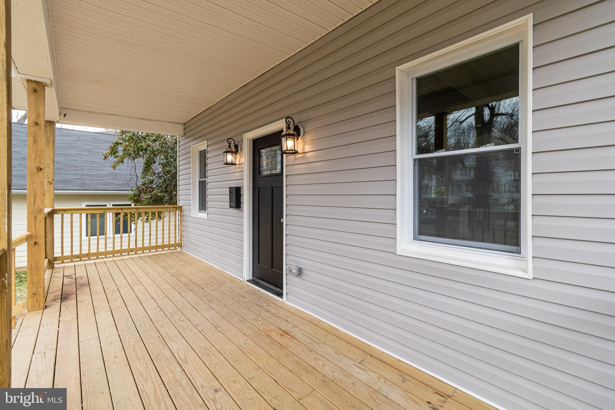 4302 Ridgewood Avenue Baltimore, MD 21215 - Photo 8 of 23 Gallery Image 8