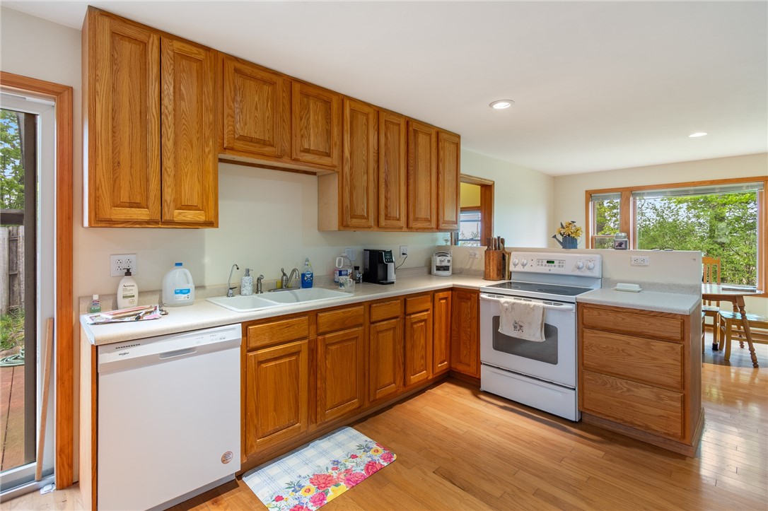 1005 Old Preemption Road Lyons, NY 14489 - Photo 11 of 42