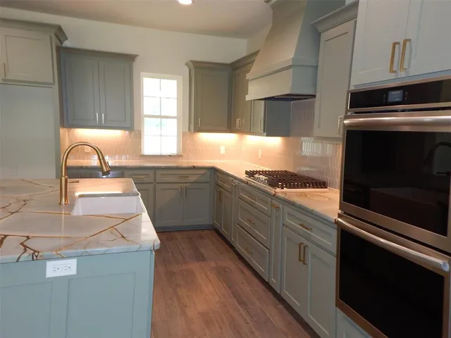 $579,900 | 121 Indian Rock Drive, Gilmer, TX 75645