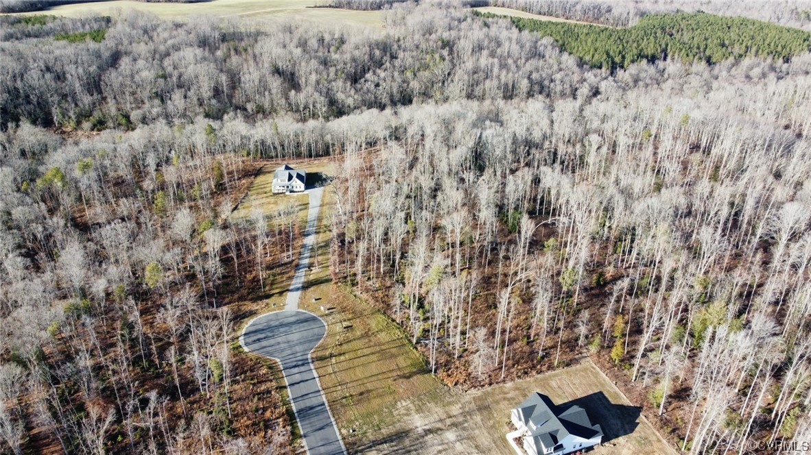 4040 Tredon Road Mechanicsville, VA 23111 - Photo 2 of 5 a view of a yard
