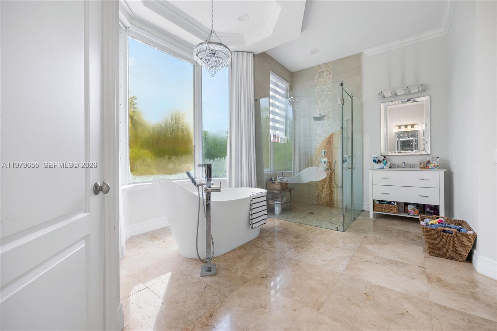 11950 Southwest 43rd Street Miami, FL 33175 - Photo 30 of 78 a spacious bathroom with a tub sink and mirror