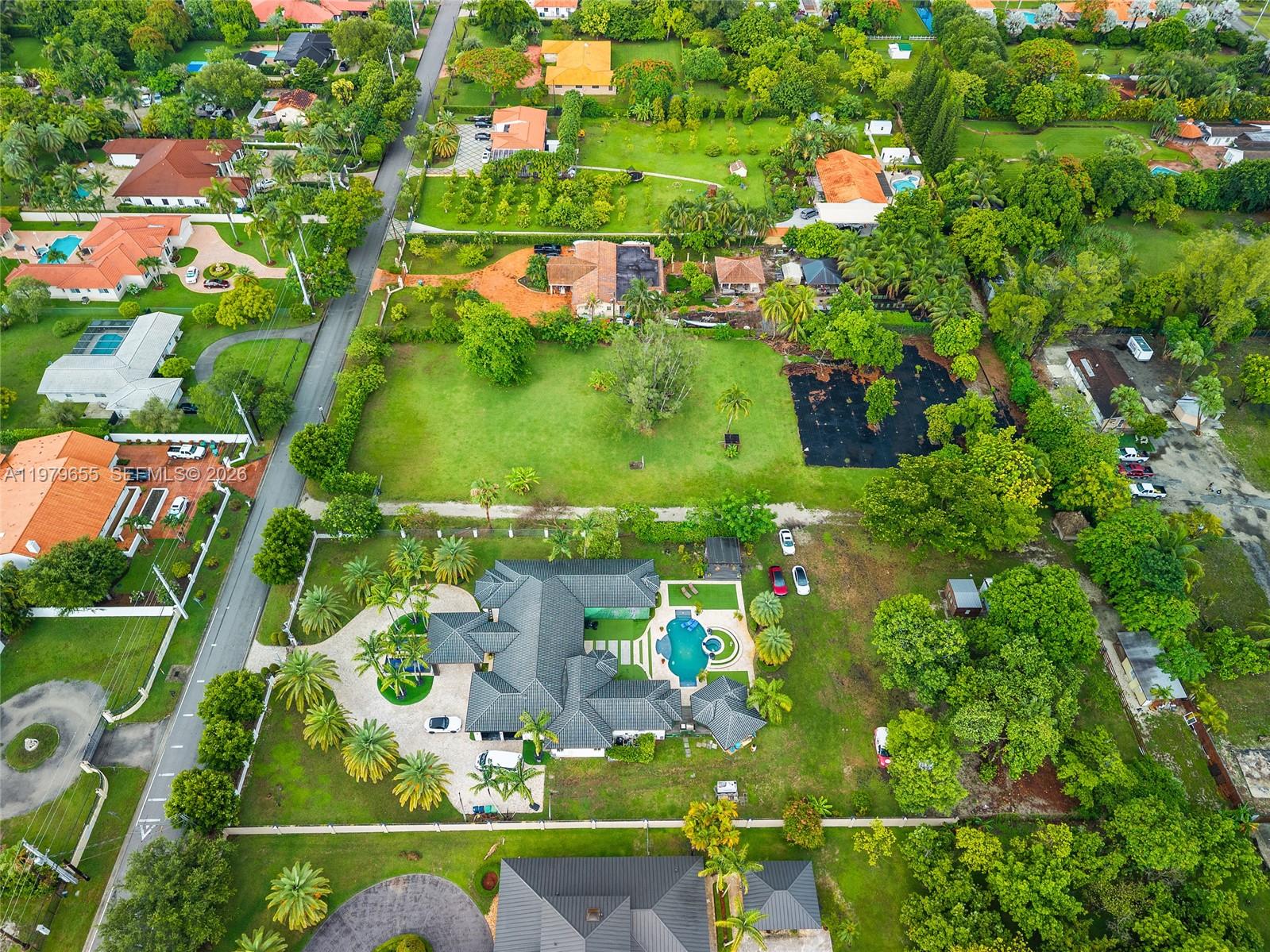 11950 Southwest 43rd Street Miami, FL 33175 - Photo 3 of 78 a view of a lake