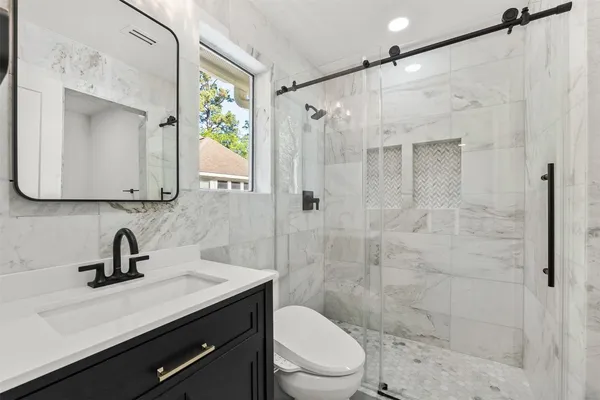 $825,000 | 79 South Crisp Morning Circle, The Woodlands, TX 77382