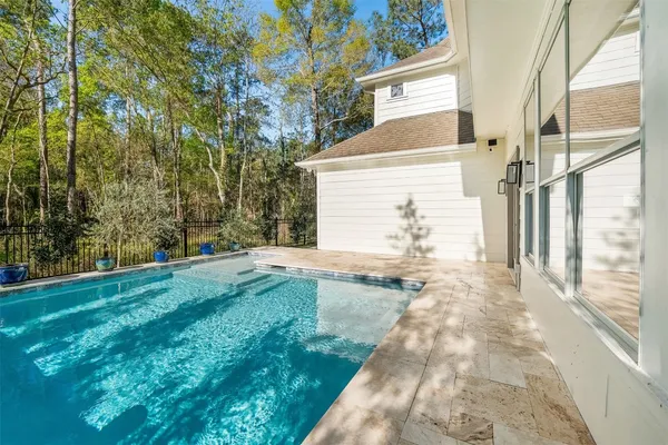 $825,000 | 79 South Crisp Morning Circle, The Woodlands, TX 77382