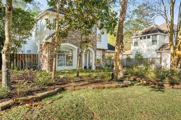 $825,000 | 79 South Crisp Morning Circle, The Woodlands, TX 77382