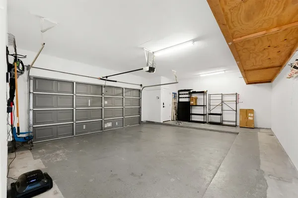 $825,000 | 79 South Crisp Morning Circle, The Woodlands, TX 77382