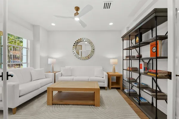 $825,000 | 79 South Crisp Morning Circle, The Woodlands, TX 77382