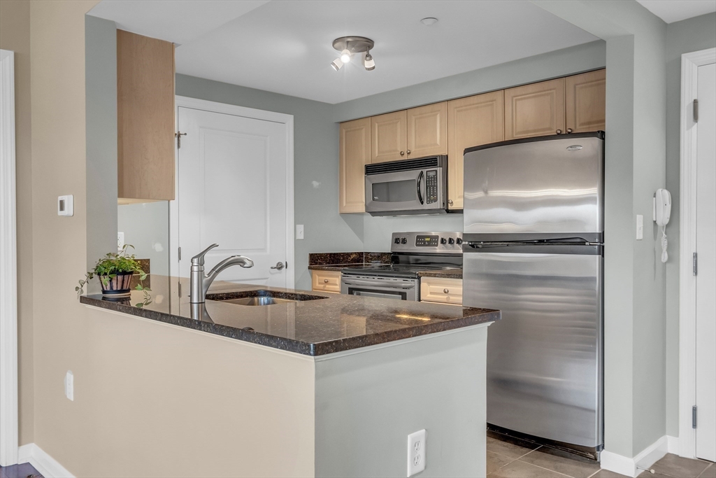 248 Main Street, Unit 307 Hudson, MA 01749 - Photo 5 of 28