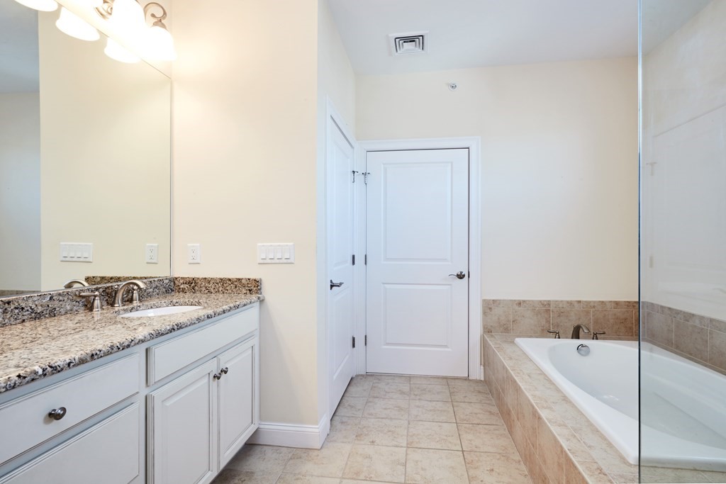 128 Stayner, Unit 128 Hingham, MA 02043 - Photo 20 of 25