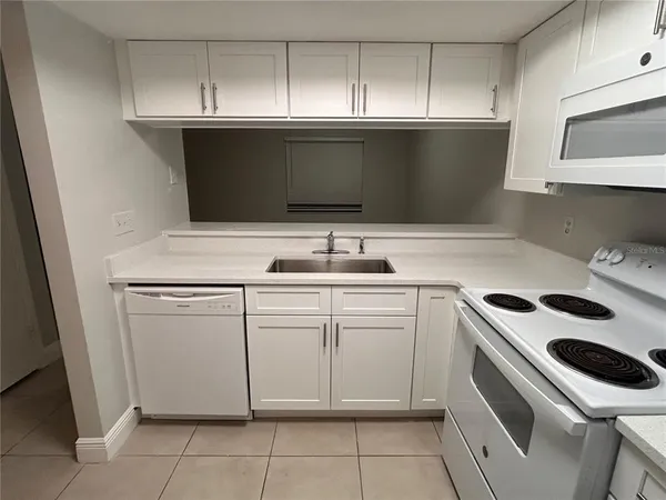 $1,500 | 1918 Crystal Grove Drive, Lakeland, FL 33801