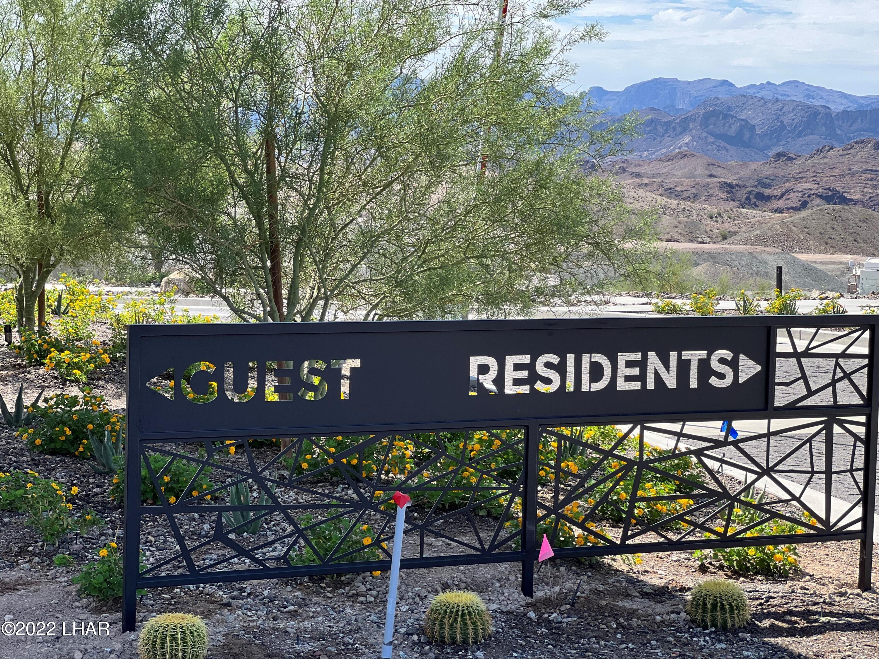 2434 Riviera Rdg Court West Lake Havasu City, AZ 86406 - Photo 6 of 13 Gate new 3