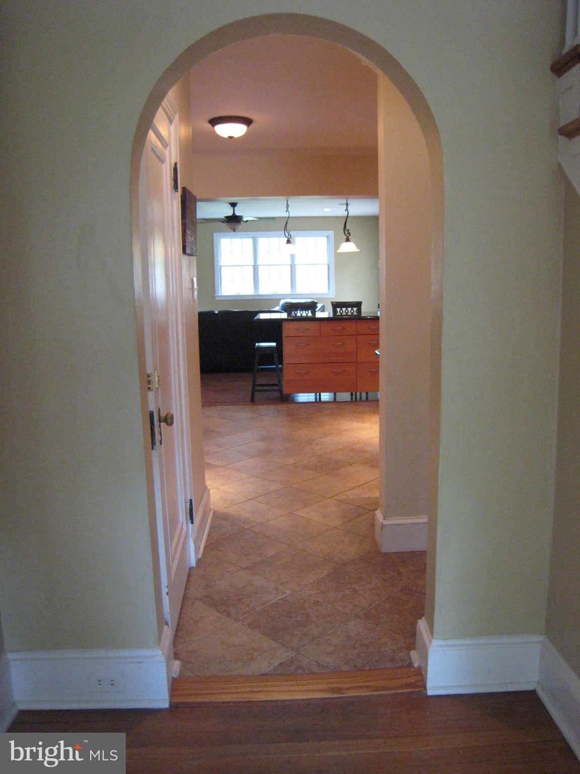 900 Old Oak Road Baltimore, MD 21212 - Photo 7 of 30 Interior (General)