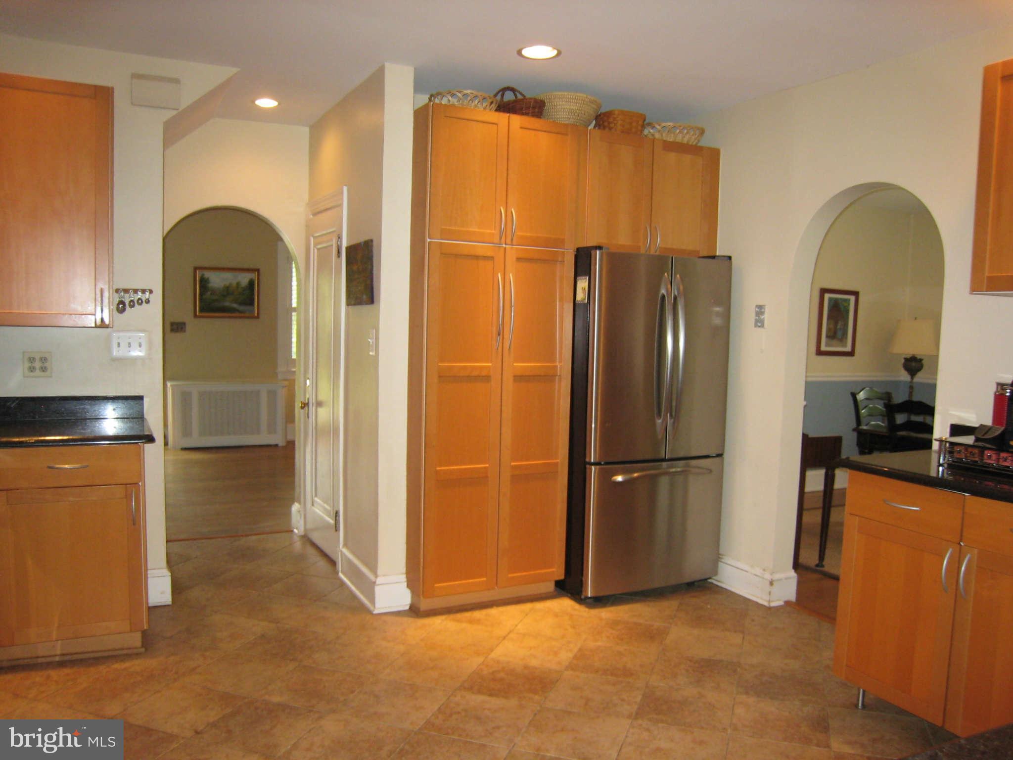 900 Old Oak Road Baltimore, MD 21212 - Photo 10 of 30 Kitchen