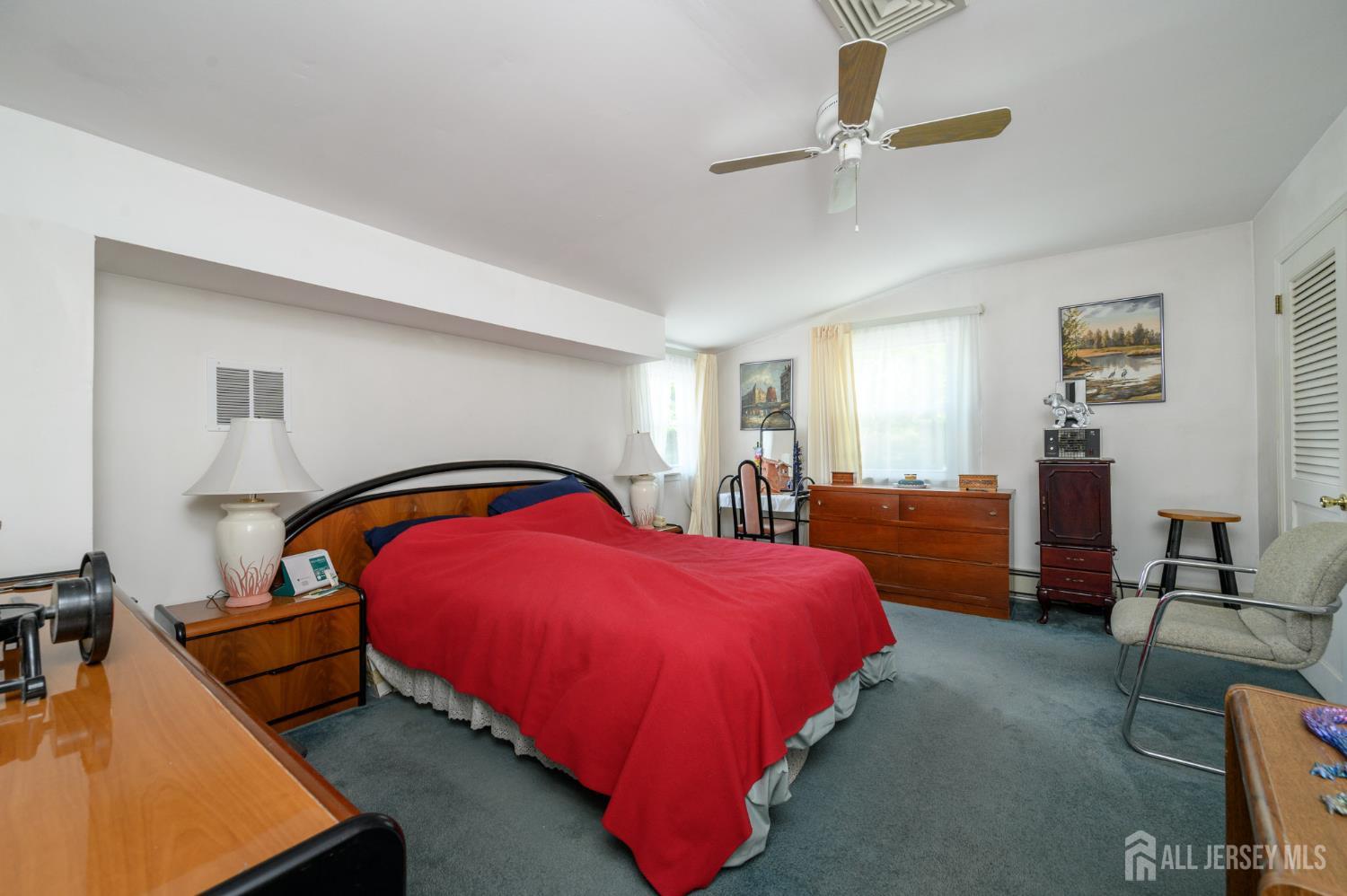 482 Stagecoach Road Millstone Township, NJ 08510 - Photo 16 of 45