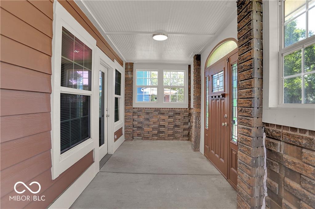320 West 29th Street Indianapolis, IN 46208 - Photo 2 of 33