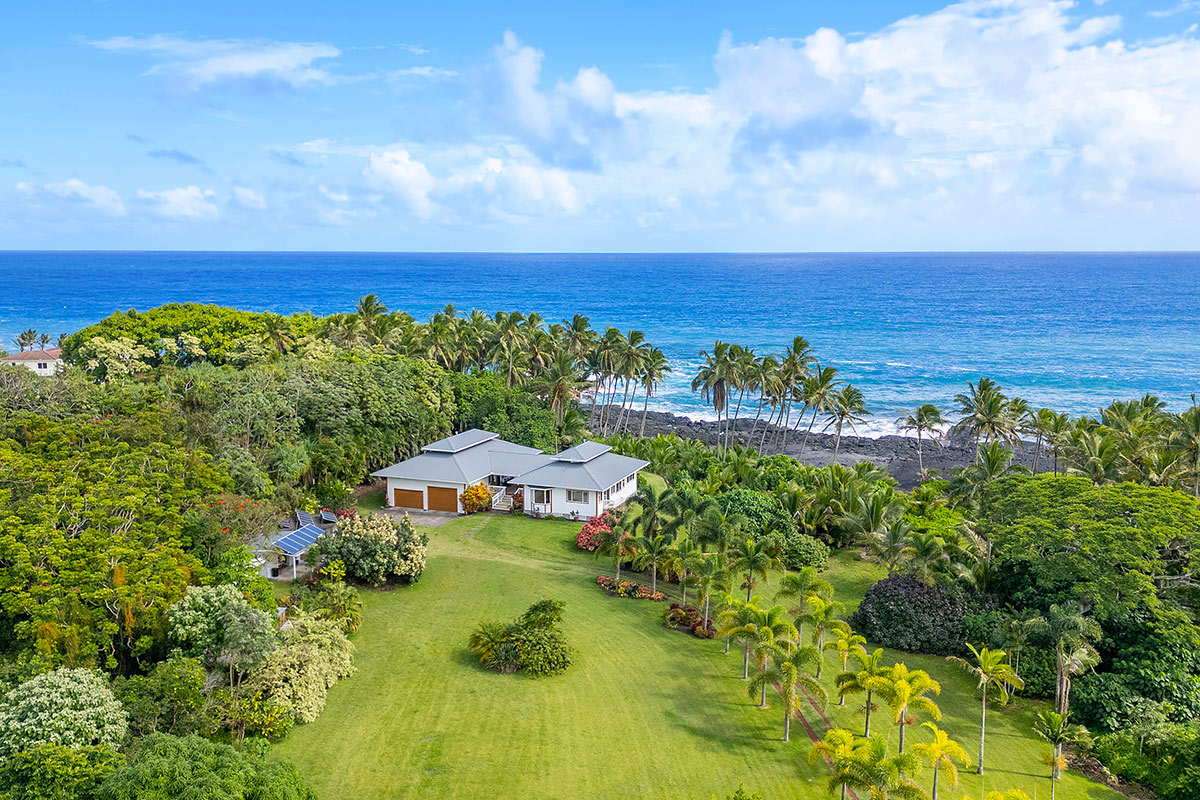 13-5725 Kalapana Kapoho Beach Road Pahoa, HI 96778 - Photo 2 of 25 a view of a garden with an ocean