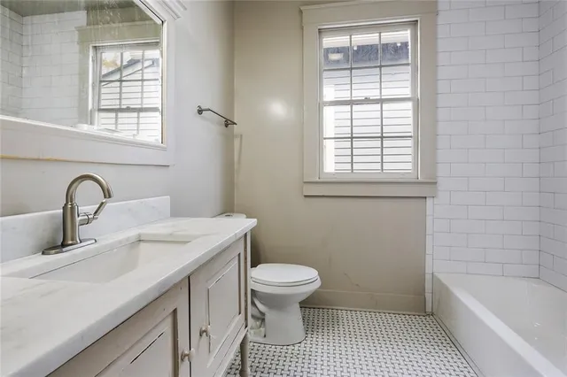 $244,900 | 926 Verret Street, New Orleans, LA 70114