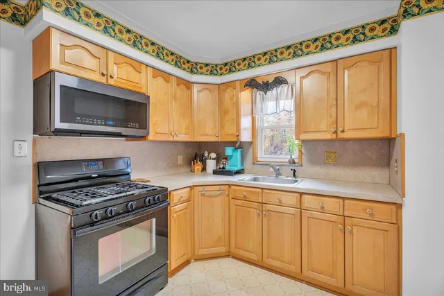 $199,000 | 604 Broadway, Westville, NJ 08093