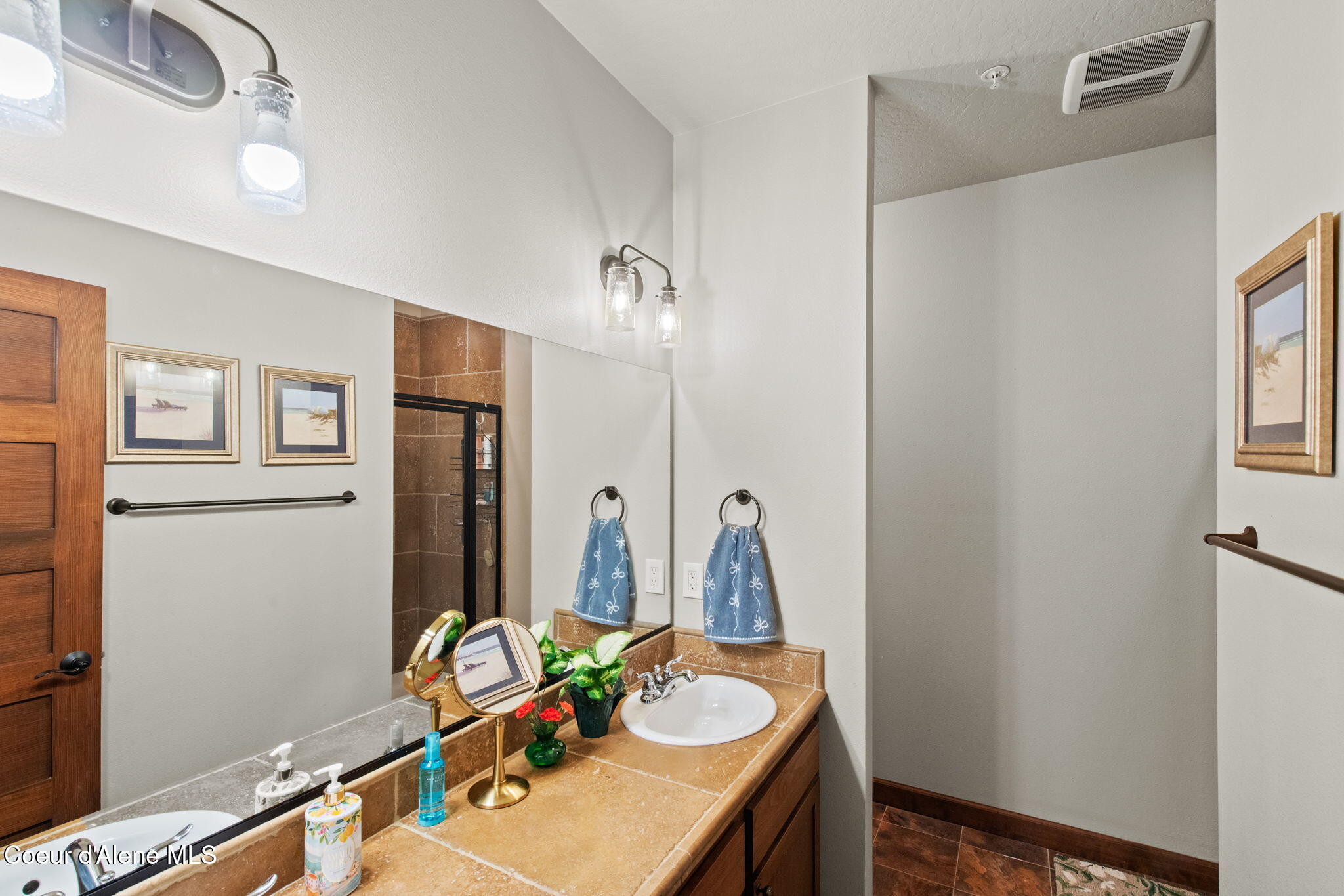 4539 Greenchain Loop, Unit 2 Coeur D'Alene, ID 83814 - Photo 22 of 36 22-web-or-mls-4539 W Greenchain Loop 2-1