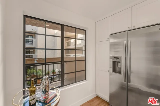 $865,000 | 12321 Ocean Park Boulevard, Unit 9, Los Angeles, CA 90064