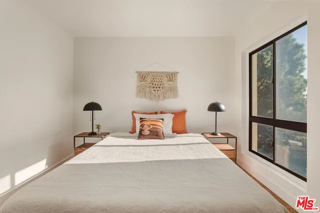 $865,000 | 12321 Ocean Park Boulevard, Unit 9, Los Angeles, CA 90064