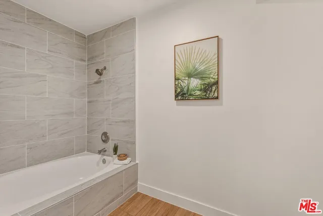 $865,000 | 12321 Ocean Park Boulevard, Unit 9, Los Angeles, CA 90064