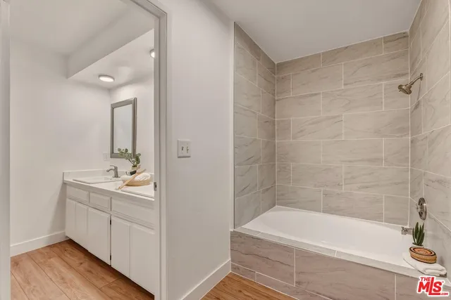 $865,000 | 12321 Ocean Park Boulevard, Unit 9, Los Angeles, CA 90064