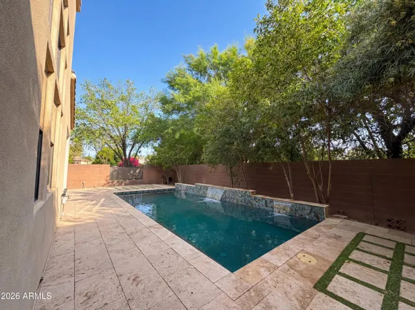 $1,125,000 | 1621 West Winter Drive, Phoenix, AZ 85021