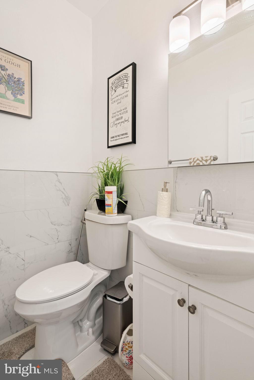 7616 Seabrook Lane Springfield, VA 22153 - Photo 27 of 37 Charming, modern half-bath retreat.
