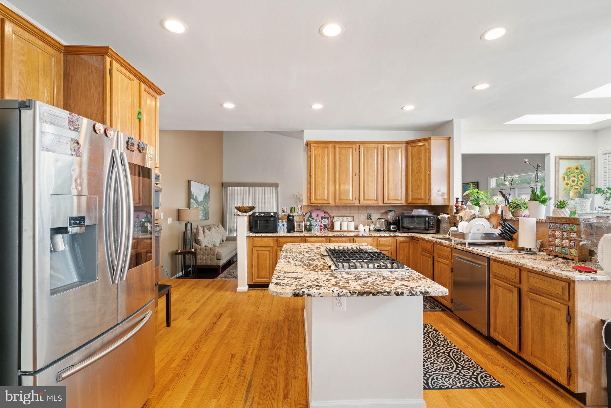 7616 Seabrook Lane Springfield, VA 22153 - Photo 9 of 37 Spacious kitchen with modern finishes.