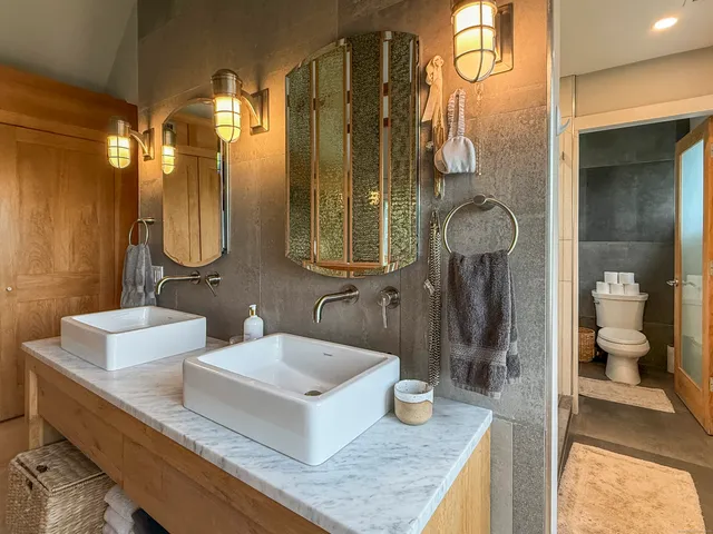 $20,000 | 52 Shorehaven Road, Westport, CT 06855