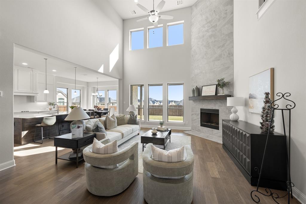 5638 Rutherford Drive Midlothian, TX 76065 - Photo 10 of 32 6_5638 Rutherford- Living Room-1