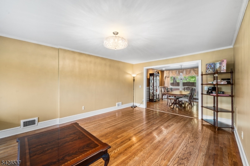 72 Bald Eagle Road Hackettstown, NJ 07840 - Photo 10 of 45