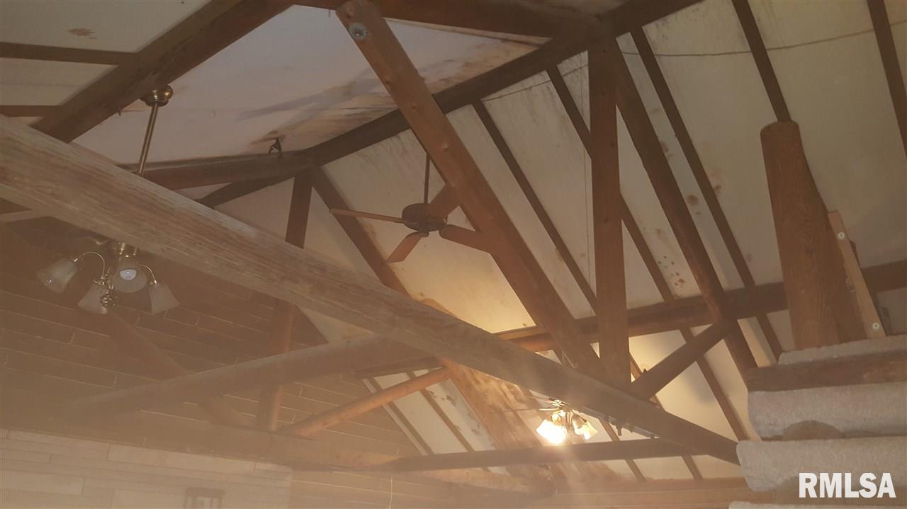 21662 East New Bridge Road Canton, IL 61520 - Photo 9 of 34 Gallery Image 9