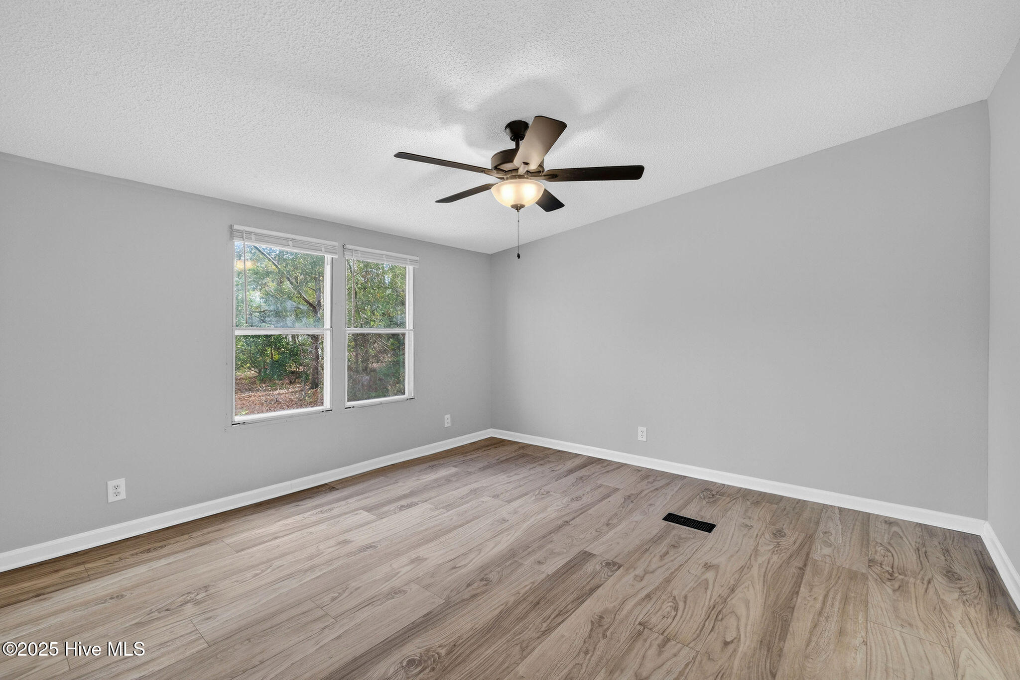 519 Maco Road Northeast Leland, NC 28451 - Photo 12 of 39 519MacoRoadNE-24