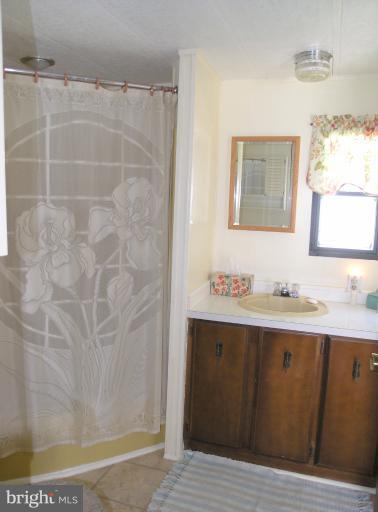 4104 Conowingo Road, Unit 9 Darlington, MD 21034 - Photo 5 of 17 Bath (Master)