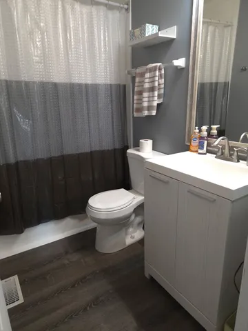 $2,800 | 2786 Yosemite Drive, Aurora, IL 60503