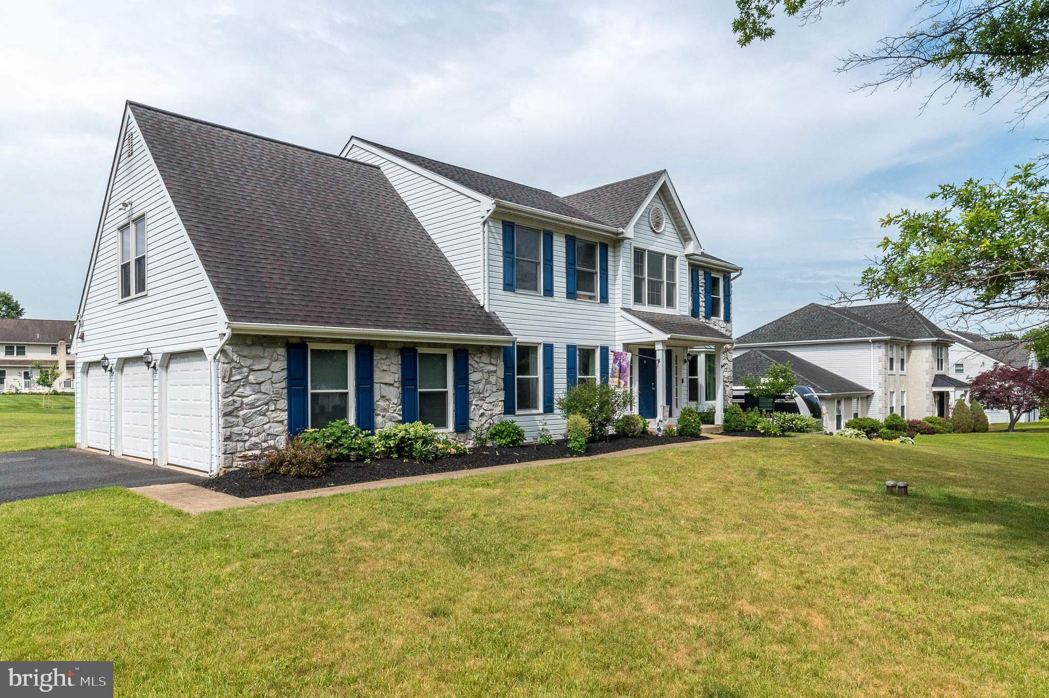 2272 Warner Road Lansdale, PA 19446 - Photo 2 of 63