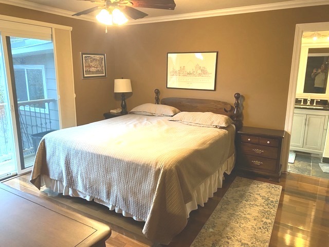 314 Ruth Avenue St. Charles, IL 60174 - Photo 7 of 36 a bedroom with a bed and a tv