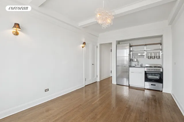 $449,000 | 50 West 106th Street, Unit 15A | Upper West Side
